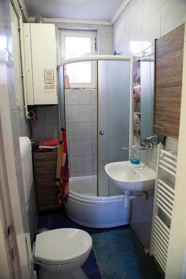 Apartman Ksenija Ðakovo Exterior foto